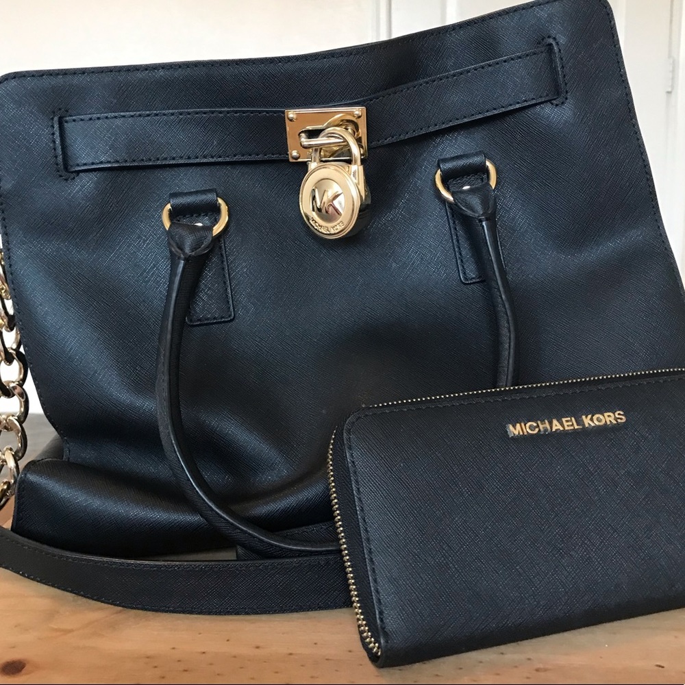 Michael Kors purse & wallet